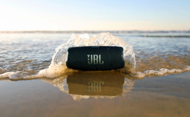 Parlante JBL Boom box Negro