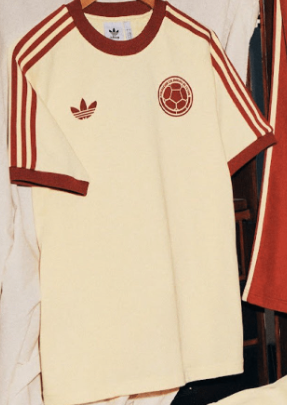CAMISETA COLOMBIA VERSION RETRO
