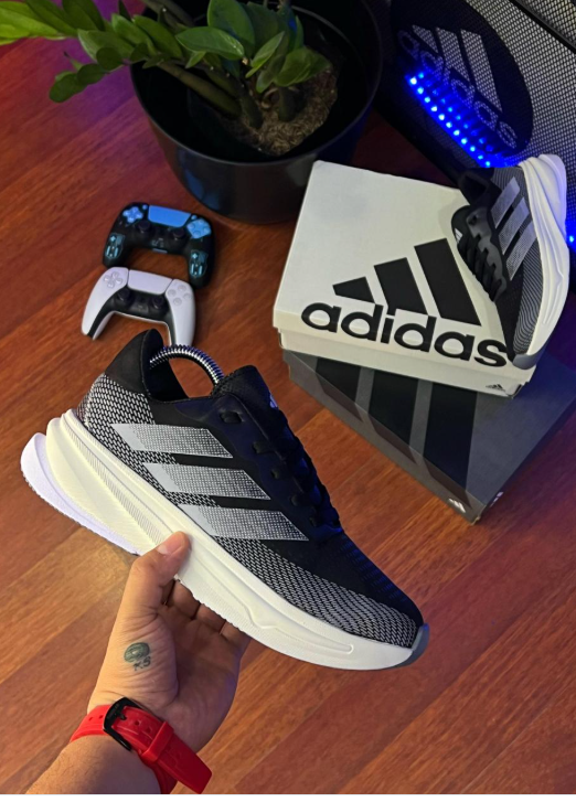 ¡Adidas® Supernova Rise! — Ultra Confort!