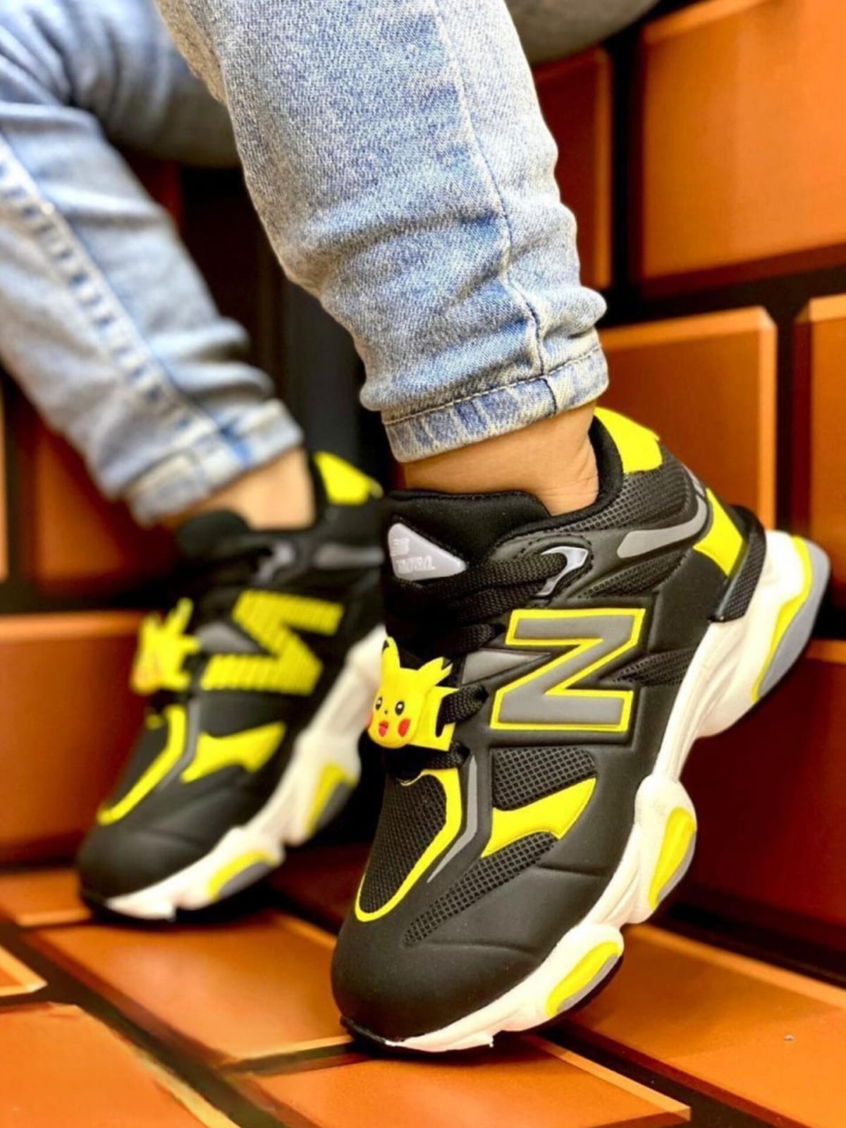 NB 9060 Picakids™ —Especial Edición Picachú!
